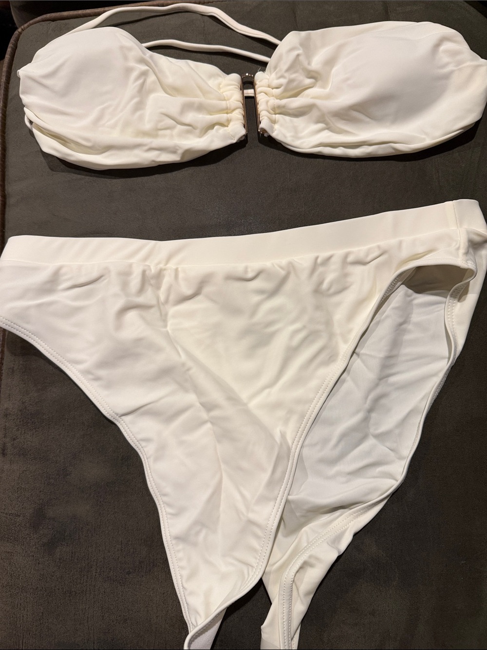 Women’s White Bandeau Bikini Set - Classic Strapless Swimwear